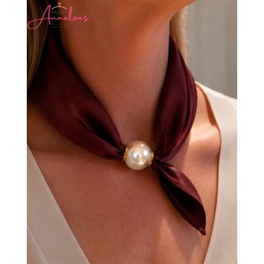 Dames Halssjaal Bordeaux Rood korte damessjaal met parel 522